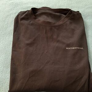 Weatherproof youth large cold gear shirt